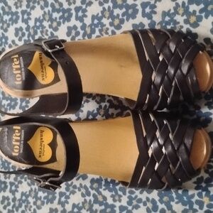 Swedish Toffel Hasbeens Anthropology Black Woven Wooden Clogs Heels Sz 37 7 Mint